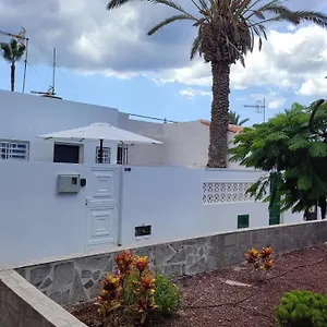 cozy-apartament-h10.in-canary-islands.com/